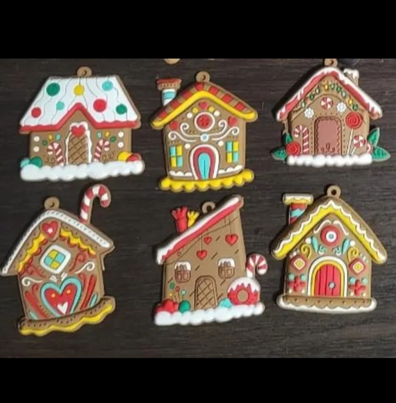 New set of gingerbread house rubber Christmas tree ornaments - Picture 3 of 7